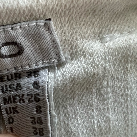 Castro Skirt - Picture 11 of 11